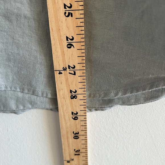 Everlane 100% Linen Short Sleeve Button Down Shirt, Size: Large, Color: Gray - Picture 5 of 7